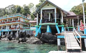 Yulia Resort
